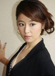 明星的档案,揭秘明星档案背后的故事