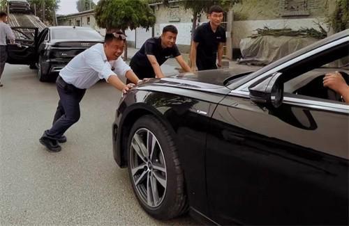 汇海名车爆料视频最新消息,揭秘豪车界最新动态