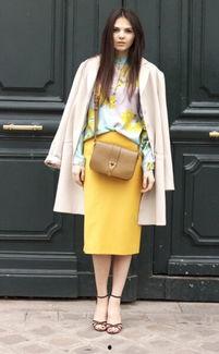 明星丝绸服图片,明星演绎古典与现代交融的丝绸服风采