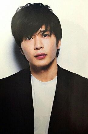 日本男明星造型,潮流与个性的完美融合