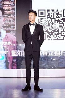 男明星的身高体重,身高与体重并驾齐驱的男明星风采