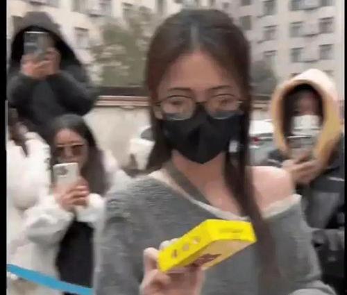 娱乐吃瓜爆料素材图