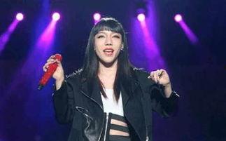 娱乐吃瓜女歌手是谁,她如何成为话题焦点？